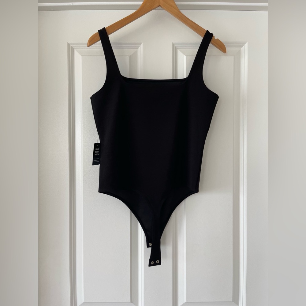 NWT Express Black Square Neck Thong Bodysuit Size M